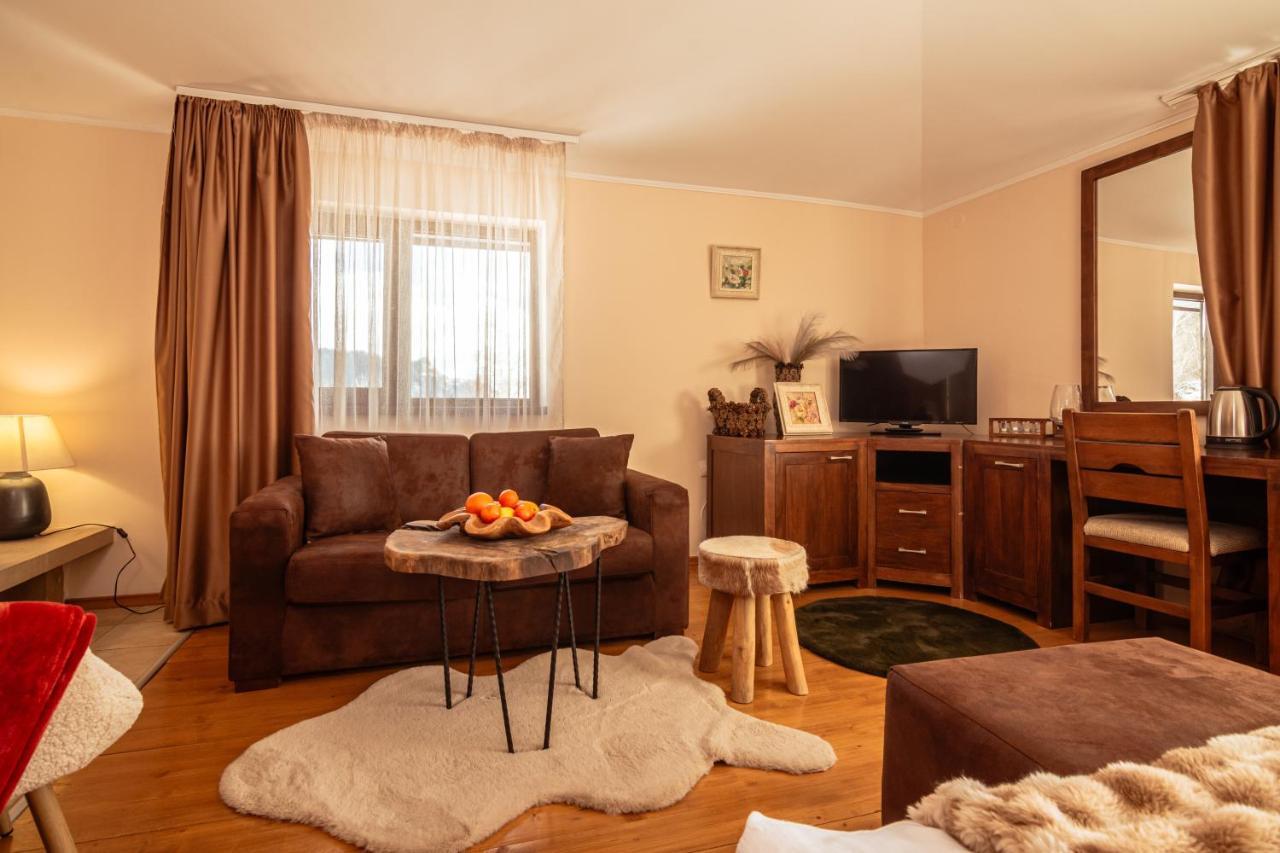 Hotel Smilen Σμόλιαν Εξωτερικό φωτογραφία